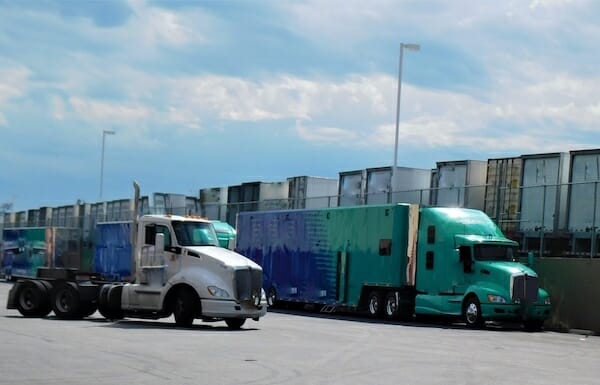 trucking-warehouse-distribution-2022-08-01-01-23-01-utc